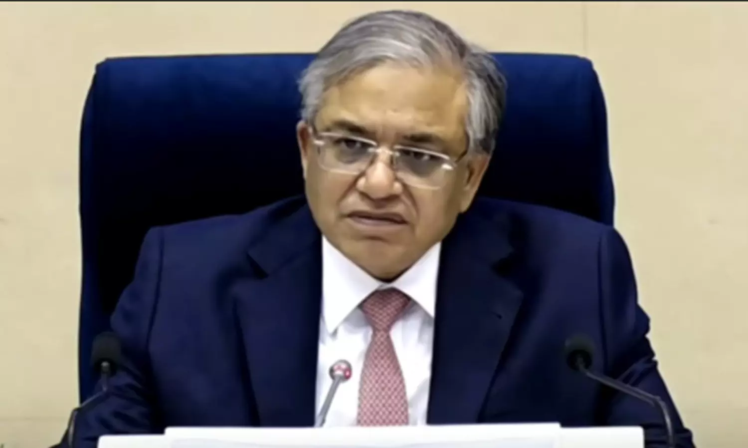 കേരളത്തിൽ ഏപ്രിൽ 9ന് വോട്ടെടുപ്പ്; മേയ് നാലിന് ഫലം കേരളത്തിൽ ഏപ്രിൽ 9ന് വോട്ടെടുപ്പ്; മേയ് നാലിന് ഫലം