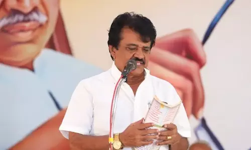 ‘ഡി.എം.കെയുമായുള്ള സഖ്യം സ്ഥിരമല്ല, എപ്പോഴും എന്തും സംഭവിക്കാം’; തോൽക്കുന്ന പാർട്ടിയുമായുള്ള സഖ്യത്തോട് യോജിപ്പില്ലെന്ന് കോൺഗ്രസ് നേതാവ് ട്രിച്ചി വേലുസാമി