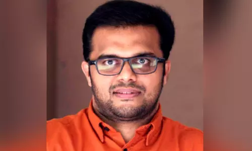 ‘സ​മ​ര​നാ​യ​ക​ൻ എ​ന്ന നി​ല​ക്ക് പേ​ര് നോ​ക്കി വ​ർ​ഗീ​യ പ​രാ​മ​ർ​ശ​ങ്ങ​ൾ എനി​ക്കെ​തി​രെ​യുണ്ട്’, സ​മ​ര​മാ​വു​മ്പോ​ൾ അ​തെ​ല്ലാം ഉ​ണ്ടാ​വു​മെന്ന് യു.​എ​ൻ.​എ പ്ര​സി​ഡ​ന്റ് ജാ​സ്മി​ൻ​ ഷാ