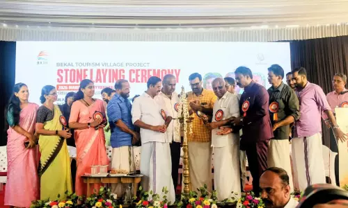 അജാനൂരിൽ 33.18 ഏക്കറിൽ ടൂറിസം പദ്ധതിക്ക് ശിലയിട്ടു