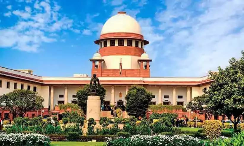 ശബരിമല യുവതീ പ്രവേശനം; മറുപടി നൽകാൻ ബോർഡിന് സാവകാശം ശബരിമല യുവതീ പ്രവേശനം; മറുപടി നൽകാൻ ബോർഡിന് സാവകാശം