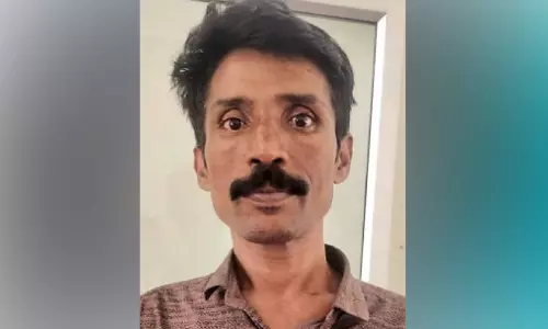 ഒ​ളി​വി​ൽ ക​ഴി​ഞ്ഞ മ​ല​യാ​ളി അ​റ​സ്റ്റി​ൽ