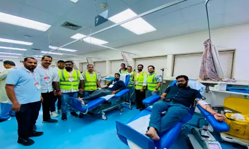 രക്തം നൽകി പവിഴദ്വീപിനെ നെഞ്ചോട് ചേർത്ത് കെ.എം.സി.സി ബഹ്റൈൻ