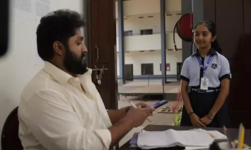 ദേവനന്ദയും ധ്യാന്‍ ശ്രീനിവാസവും ഒന്നിക്കുന്ന കല്യാണമരം തിയറ്ററുകളിലേക്ക്