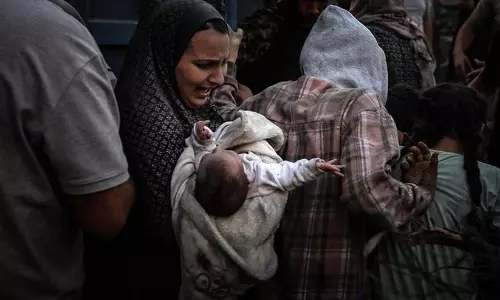 ‘‘എന്റെ മക്കൾ മരണത്തിന് കീഴടങ്ങുന്നത് നോക്കിനിൽക്കാനേ എനിക്ക് കഴിഞ്ഞുള്ളൂ..’’ റഫ അതിർത്തി അടച്ചതിൽ ചികിത്സ കിട്ടാതെ ഗസ്സയിലെ പതിനായിരങ്ങൾ