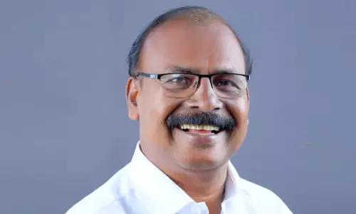 അതുകൊണ്ടാണല്ലോ ഈ ഷാൾ ഇട്ടത്; ബി.ജെ.പി സ്ഥാനാർഥിയാക്കുമെന്നാണ് വിശ്വാസമെന്ന് സി.സി മുകുന്ദൻ