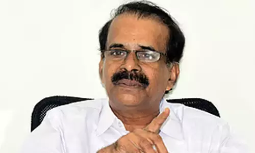 മധ്യ കേരളത്തിൽ സ്വാധീനം വർധിപ്പിക്കാൻ ബി.ജെ.പി: മണ്ഡലം പിടിക്കാൻ ജോർജ് കുര്യനെ കളത്തിലിറക്കി മധ്യ കേരളത്തിൽ സ്വാധീനം വർധിപ്പിക്കാൻ ബി.ജെ.പി: മണ്ഡലം പിടിക്കാൻ ജോർജ് കുര്യനെ കളത്തിലിറക്കി