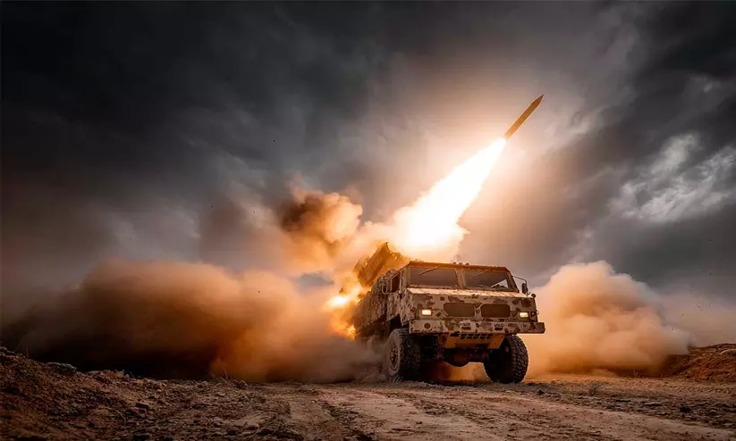 കിഴക്കൻ പ്രവിശ്യയിൽ ആറ് ഡ്രോണുകൾ കൂടി തകർത്തു; പ്രതിരോധ നടപടികൾ ശക്തമാക്കി സൗദി അറേബ്യ കിഴക്കൻ പ്രവിശ്യയിൽ ആറ് ഡ്രോണുകൾ കൂടി തകർത്തു; പ്രതിരോധ നടപടികൾ ശക്തമാക്കി സൗദി അറേബ്യ