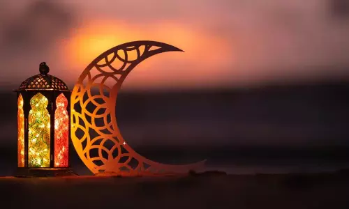 കോഴിക്കോട് ബീച്ച് സംയുക്ത ഈദ് ഗാഹ് 7.15ന് കോഴിക്കോട് ബീച്ച് സംയുക്ത ഈദ് ഗാഹ് 7.15ന്