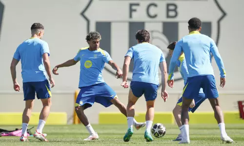 ചാമ്പ്യൻസ് ലീഗ് പ്രീക്വാർട്ടർ ബാഴ്സക്കും ചെമ്പടക്കും മരണപ്പോര് ചാമ്പ്യൻസ് ലീഗ് പ്രീക്വാർട്ടർ ബാഴ്സക്കും ചെമ്പടക്കും മരണപ്പോര്