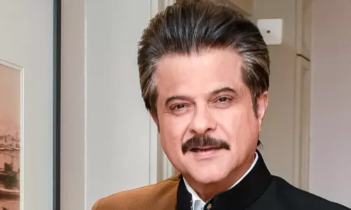 ഞാൻ ശരിക്കും ഒരു മില്യണയർ തന്നെയാണ്; ഒന്നര പതിറ്റാണ്ട് കഴിഞ്ഞിട്ടും ഇന്നലെയും എനിക്ക് സ്ലംഡോഗ് മില്യണയറിന്റെ പേയ്മെന്റ് ചെക്ക് ലഭിച്ചു -അനിൽ കപൂർ ഞാൻ ശരിക്കും ഒരു മില്യണയർ തന്നെയാണ്; ഒന്നര പതിറ്റാണ്ട് കഴിഞ്ഞിട്ടും ഇന്നലെയും എനിക്ക് സ്ലംഡോഗ് മില്യണയറിന്റെ പേയ്മെന്റ് ചെക്ക് ലഭിച്ചു -അനിൽ കപൂർ