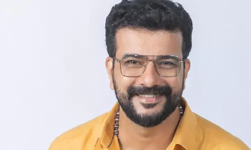‘മമ്മൂട്ടിയുടെ അനുഗ്രഹം വാങ്ങിയാണ് ഞാൻ മത്സരിക്കുന്നത്’; വിജയിച്ചാൽ അദ്ദേഹത്തെ പാലക്കാട് എത്തിക്കുമെന്ന് രമേശ് പിഷാരടി ‘മമ്മൂട്ടിയുടെ അനുഗ്രഹം വാങ്ങിയാണ് ഞാൻ മത്സരിക്കുന്നത്’; വിജയിച്ചാൽ അദ്ദേഹത്തെ പാലക്കാട് എത്തിക്കുമെന്ന് രമേശ് പിഷാരടി