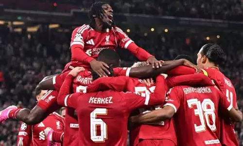 ആൻഫീൽഡിൽ ചെമ്പടയോട്ടം; ഗലാറ്റസറായിയെ തകർത്ത് ക്വാർട്ടർ ഫൈനലിൽ