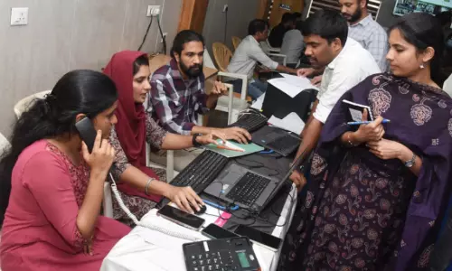 നിയമസഭ തെരഞ്ഞെടുപ്പ്; ജില്ലയിലെ കണ്ട്രോള് റൂം സജ്ജം നിയമസഭ തെരഞ്ഞെടുപ്പ്; ജില്ലയിലെ കണ്ട്രോള് റൂം സജ്ജം