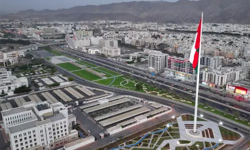 മേഖലയിലെ ഊർജ കേന്ദ്രങ്ങൾക്കു നേരെയുണ്ടായ ആക്രമണങ്ങളെ ഒമാൻ ശക്തമായി അപലപിച്ചു