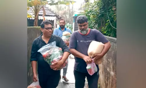 കൈത്താങ്ങായി മഹാത്മാ ക്കൾ കൈത്താങ്ങായി മഹാത്മാ ക്കൾ