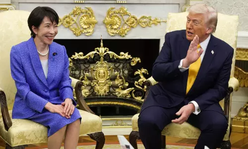 ഇറാനെ ആക്രമിക്കുന്നത് ആരോടും പറഞ്ഞില്ല, കാരണം ഞങ്ങൾക്ക് സർപ്രൈസ് നൽകണമായിരുന്നു, സർപ്രൈസിനെ കുറിച്ച് ജപ്പാനെക്കാൾ നന്നായി മറ്റാർക്കറിയാം- പേൾ ഹാർബർ ആക്രമണത്തെ പരാമർശിച്ച് ട്രംപ് ഇറാനെ ആക്രമിക്കുന്നത് ആരോടും പറഞ്ഞില്ല, കാരണം ഞങ്ങൾക്ക് സർപ്രൈസ് നൽകണമായിരുന്നു, സർപ്രൈസിനെ കുറിച്ച് ജപ്പാനെക്കാൾ നന്നായി മറ്റാർക്കറിയാം- പേൾ ഹാർബർ ആക്രമണത്തെ പരാമർശിച്ച് ട്രംപ്