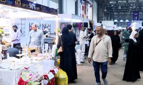 പ്രത്യാശയുടെ പെരുന്നാൾ പുലരി പ്രത്യാശയുടെ പെരുന്നാൾ പുലരി