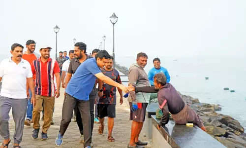 നാടിനെ മാറ്റിയ മന്ത്രി നാടിനെ മാറ്റിയ മന്ത്രി