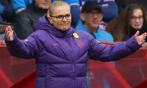 വനിതാ ഫുട്ബോളിൽ വിപ്ലവകരമായ മാറ്റം;  പരിശീലക സംഘത്തിൽ ഒരു വനിതയെങ്കിലും ഉണ്ടായിരിക്കണമെന്ന് ഫിഫ