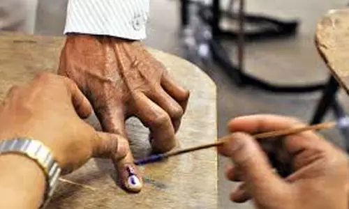 ഹരിതമാകണം തെരഞ്ഞെടുപ്പ്; നടപടികളുമായി ശുചിത്വ മിഷൻ ഹരിതമാകണം തെരഞ്ഞെടുപ്പ്; നടപടികളുമായി ശുചിത്വ മിഷൻ