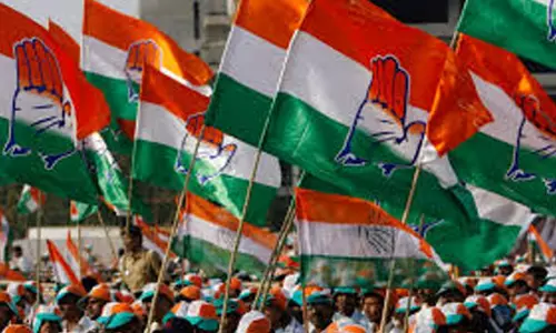 ഏഴു ജില്ലയിലേക്ക് പുതിയ ഡി.സി.സി അധ്യക്ഷൻന്മാർ ഏഴു ജില്ലയിലേക്ക് പുതിയ ഡി.സി.സി അധ്യക്ഷൻന്മാർ