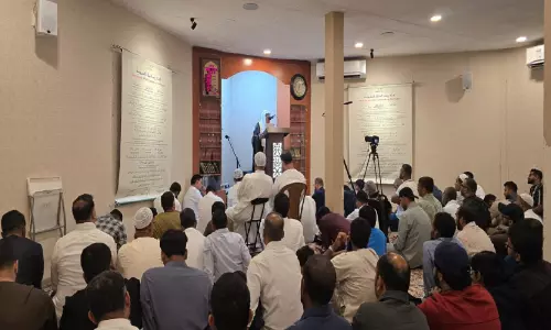 ഇമാറാത്ത് അജയ്യതയുടെ പ്രകാശഗോപുരം -അബ്ദുസ്സലാം മോങ്ങം