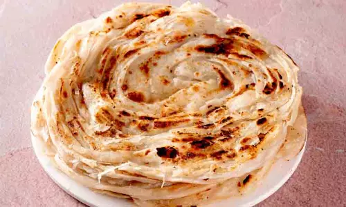 എൽ.പി.ജി ക്ഷാമം; പൊറോട്ടക്ക് വില വർധിപ്പിച്ച് ഹോട്ടലുകൾ