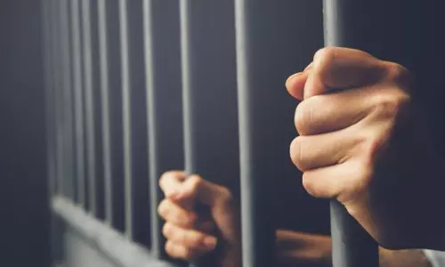 ലഹരിമരുന്ന് കടത്ത്; ബഹ്റൈനിൽ ഇന്ത്യൻ സുരക്ഷ ഉദ്യോഗസ്ഥന് 15 വർഷം തടവും 10,000 ദീനാർ പിഴയും