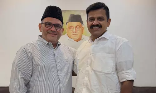 Sayyid Munavvar Ali Shihab Thangal and sandeep varier Sayyid Munavvar Ali Shihab Thangal and sandeep varier