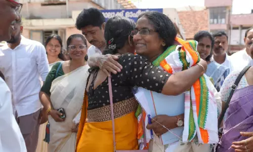 മുന്നണികളുടെ അഭിമാന പോരാട്ടം മുന്നണികളുടെ അഭിമാന പോരാട്ടം