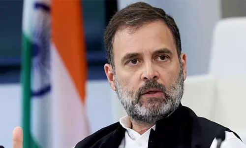 പ്രധാനമന്ത്രി നൂറ് ശതമാനവും ട്രംപിന്റെ നിയന്ത്രണത്തിലാണ്. പാർലമെന്റിൽ അമേരിക്കയുടെ പേരുപോലും പരാമർശിക്കാൻ തയാറായില്ല; രൂക്ഷവിമർശനവുമായി രാഹുൽ ഗാന്ധി പ്രധാനമന്ത്രി നൂറ് ശതമാനവും ട്രംപിന്റെ നിയന്ത്രണത്തിലാണ്. പാർലമെന്റിൽ അമേരിക്കയുടെ പേരുപോലും പരാമർശിക്കാൻ തയാറായില്ല; രൂക്ഷവിമർശനവുമായി രാഹുൽ ഗാന്ധി