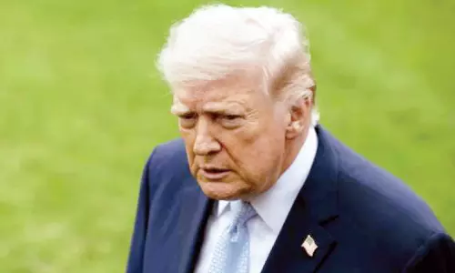 പശ്ചിമേഷ്യൻ യുദ്ധം; ട്രംപിന് മനംമാറ്റമോ? പശ്ചിമേഷ്യൻ യുദ്ധം; ട്രംപിന് മനംമാറ്റമോ?