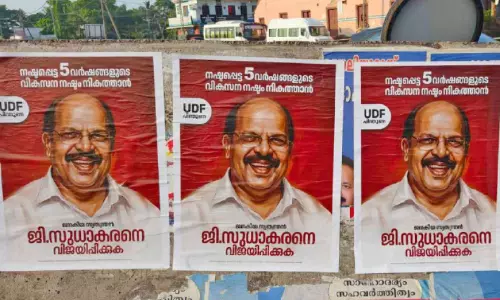 ജി.സുധാകരെന്റ തെരഞ്ഞെടുപ്പ് പോസ്റ്ററുകൾ പ്രത്യക്ഷപ്പെട്ടു