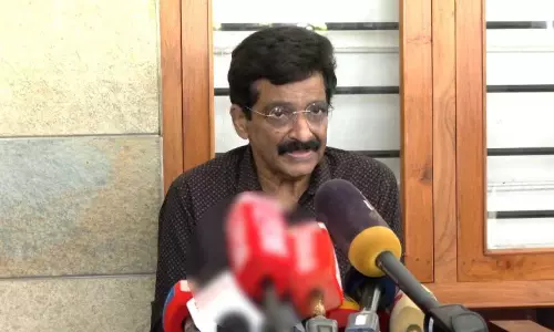 ‘പ്രിയപ്പെട്ട വാപ്പയും ഉമ്മയും അന്ത്യവിശ്രമം കൊള്ളുന്ന ഈ മണ്ണ് സംരക്ഷിക്കപ്പെട്ടിരിക്കുന്നു, വാക്കുകൾക്കതീതമായ നന്ദി..’ -എം.കെ. മുനീർ