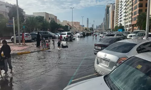 മഴ തുടരുന്നു; ജാഗ്രത