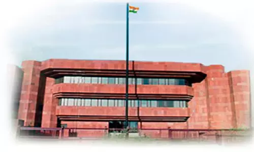 ഇന്ത്യൻ എംബസി കോൺസുലാർ  സേവനങ്ങൾ തുടരുന്നു