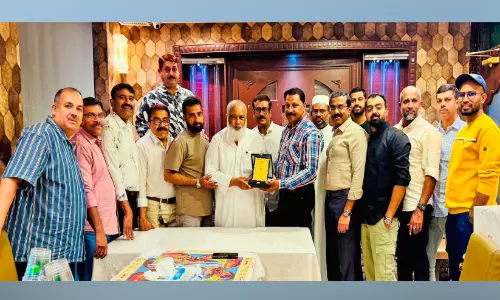 യൂസഫ് നൂനേരിക്കും കുടുംബത്തിനും സ്വീകരണം നൽകി