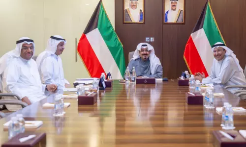 പദ്ധതികൾ അവലോകനം ചെയ്തു പ്രധാനമന്ത്രി; അവശ്യവസ്തുക്കളുടെ ലഭ്യത ഉറപ്പാക്കും