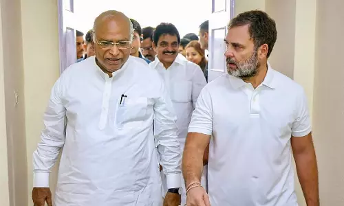 Rahul Gandhi, Kharge