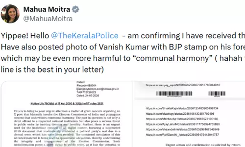 തെര.കമ്മീഷന്‍ കത്തിലെ ബി.ജെ.പി സീൽ: സമൂഹമാധ്യമ പോസ്റ്റിട്ട മഹുവ മൊയ്ത്രക്ക് കേരള പൊലീസിന്റെ നോട്ടീസ്