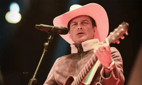 സുബിൻ ഗാർഗിന്റേത് അപകടമരണം; കൊലപാതക വാദം തള്ളി സിംഗപ്പൂർ കോടതി സുബിൻ ഗാർഗിന്റേത് അപകടമരണം; കൊലപാതക വാദം തള്ളി സിംഗപ്പൂർ കോടതി