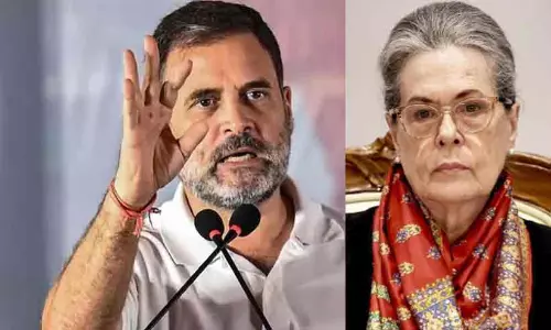 ‘ഇന്നലെ ഉറങ്ങാതെ ഒരു മലയാളി നഴ്സ് എന്റെ അമ്മയെ നോക്കി, ജാതി-മത പരിഗണനയില്ലാതെ കർത്തവ്യം നിർവഹിക്കുന്നു; ഈ കേരളീയ മൂല്യം സംരക്ഷിക്കാനാണ് നമ്മുടെ പോരാട്ടം’ -രാഹുൽ ഗാന്ധി