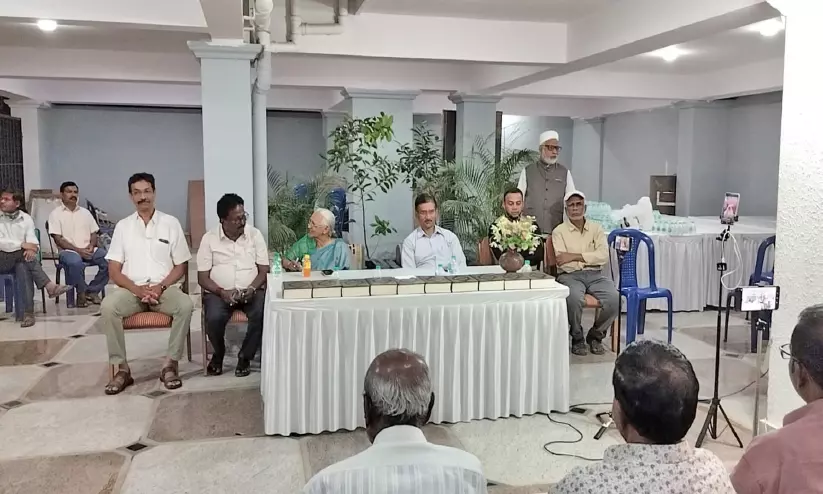 മതമൈത്രിയുടെ സന്ദേശവുമായി ഈദ് മിലന് മതമൈത്രിയുടെ സന്ദേശവുമായി ഈദ് മിലന്