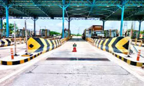 ഏ​പ്രി​ൽ ഒ​ന്നു മു​ത​ൽ ക​ർ​ണാ​ട​ക​യി​ൽ ടോ​ൾ നി​ര​ക്ക് വ​ര്‍ധ​ന