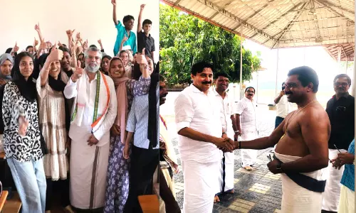 തി​രൂ​രി​ൽ ഗ്ലാ​മ​ർ പോ​രാ​ട്ടം