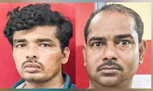 കഞ്ചാവും പുകയില ഉൽപന്നങ്ങളും പിടികൂടി; രണ്ട് പശ്ചിമ ബംഗാൾ സ്വദേശികൾ പിടിയിൽ