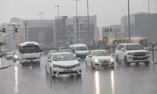 ക​ന​ത്ത മ​ഴ തു​ട​രും