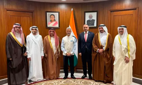 ഇ​ന്ത്യ​ൻ വി​ദേ​ശ​കാ​ര്യ മ​ന്ത്രി​യു​മാ​യി ജി.സി.സി അം​ബാ​സ​ഡ​ർ​മാ​ർ കൂ​ടി​ക്കാ​ഴ്ച ന​ട​ത്തി