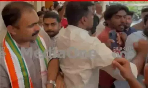 കോളജിലെത്തിയ അബിൻ വർക്കിയെ തടയാൻ എസ്.എഫ്.ഐ ശ്രമം; കെ.എസ്.യു പ്രവർത്തകരുമായി ഉന്തുംതള്ളും